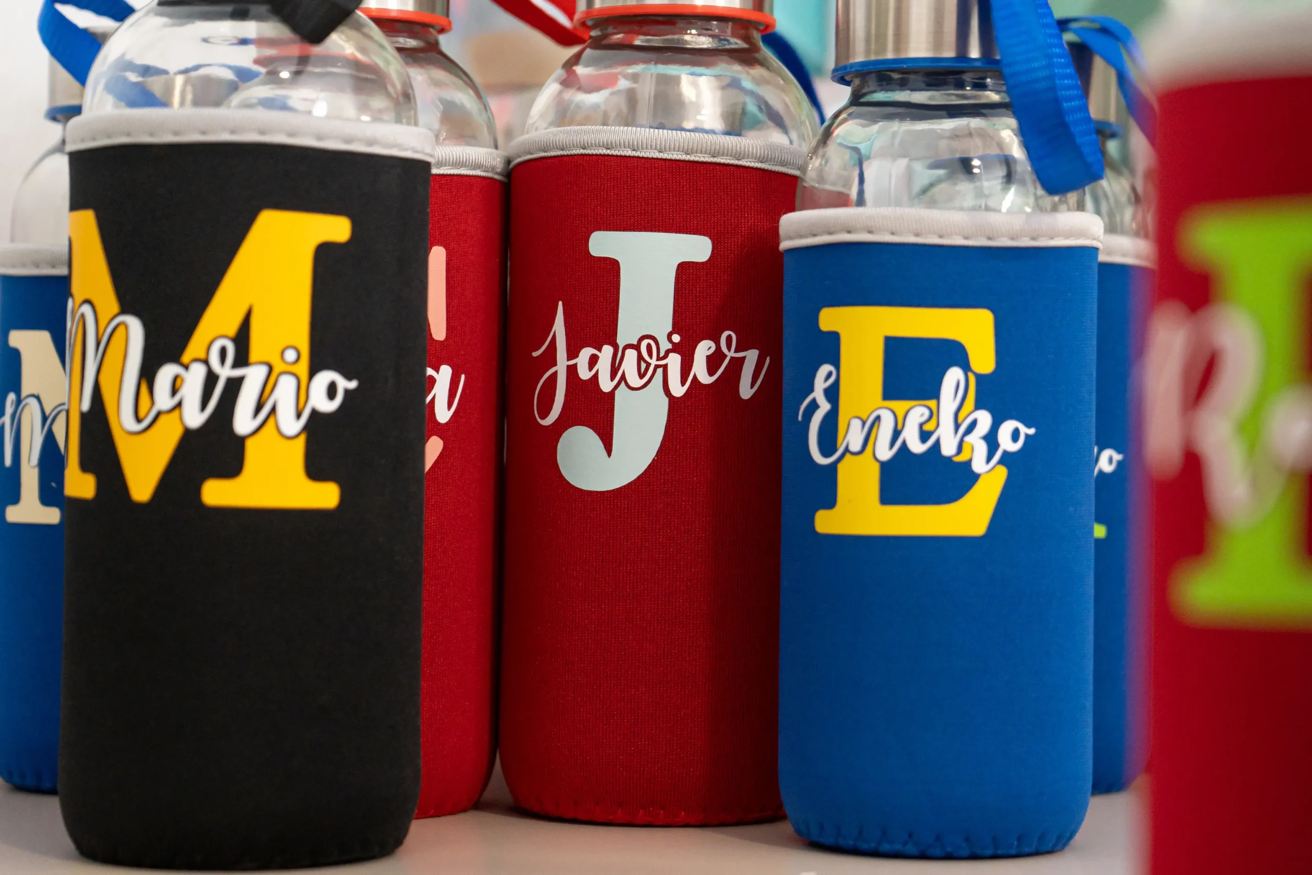 BOTELLA CON FUNDA DE NEOPRENO - Imagen 7