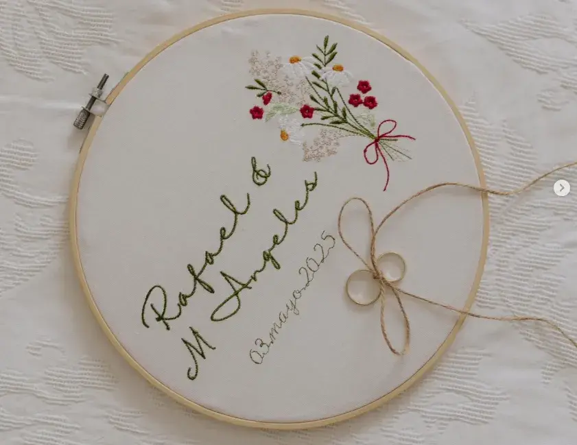 Portalianzas bordado