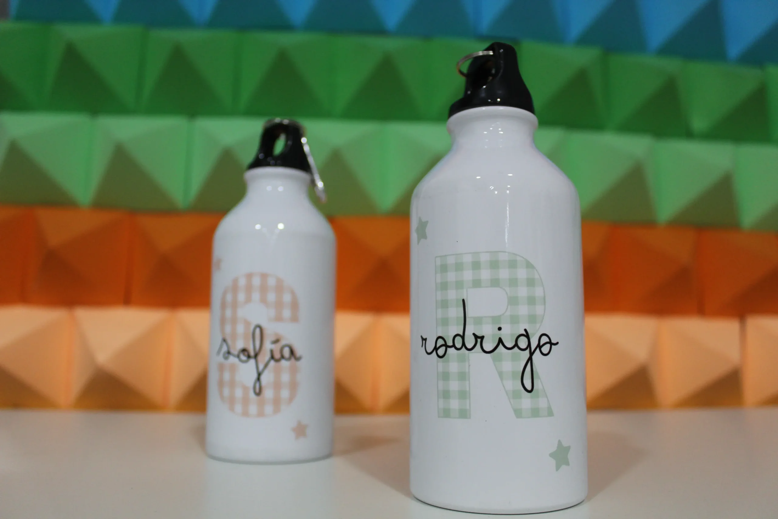 BOTELLA PERSONALIZADA INICIAL VICHY - Imagen 3